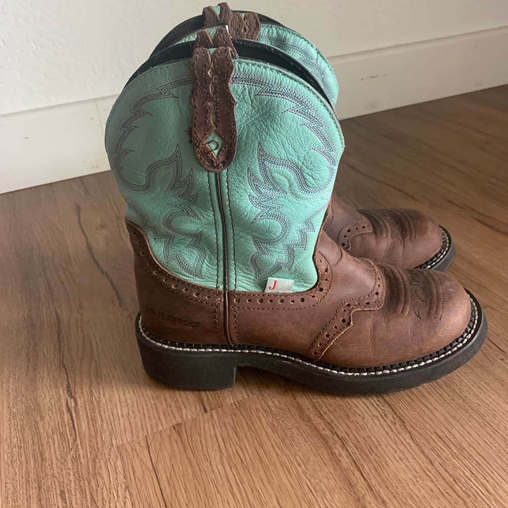 Justin Boots size 6.5